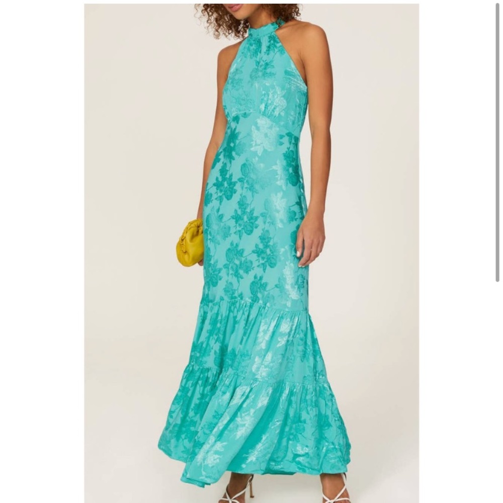 Saylor Everleigh  Dress Halter Back Zip Blue  M